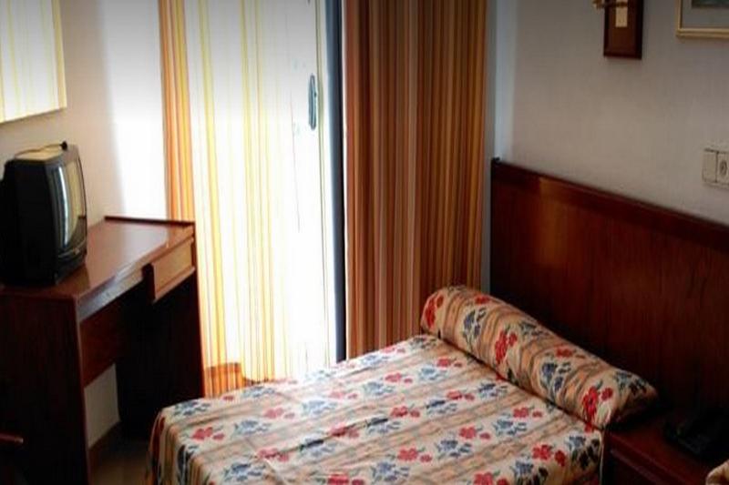 Daurada Park Hotel Cambrils Buitenkant foto